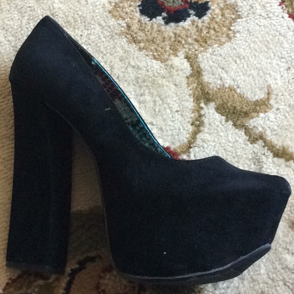 New - Picture 2 of 4